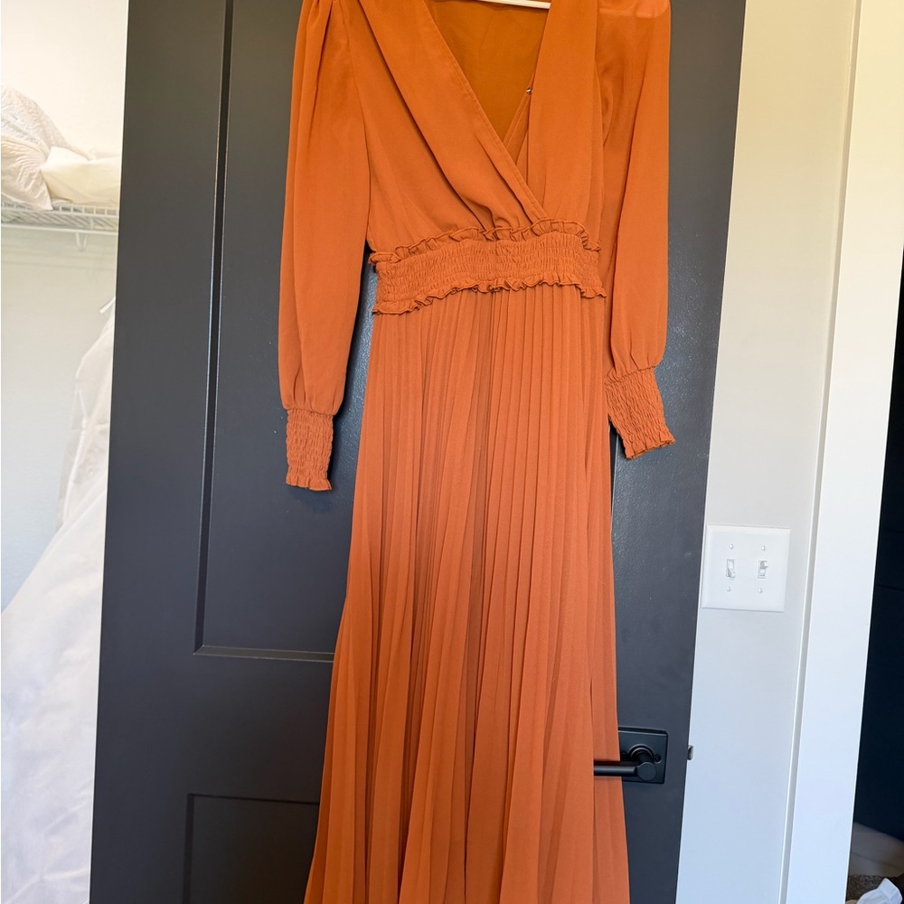 Women's Rust Orange Long Sleeve Pleated Maxi Dress